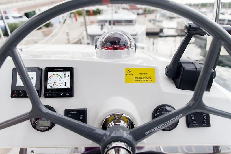 Book yachts online - catamaran - Bali 4.0 - ODYSSEY - rent