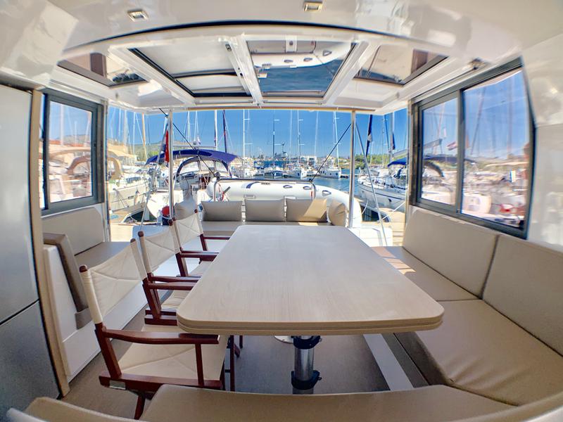 Book yachts online - catamaran - Bali 4.1 - WENDY - rent