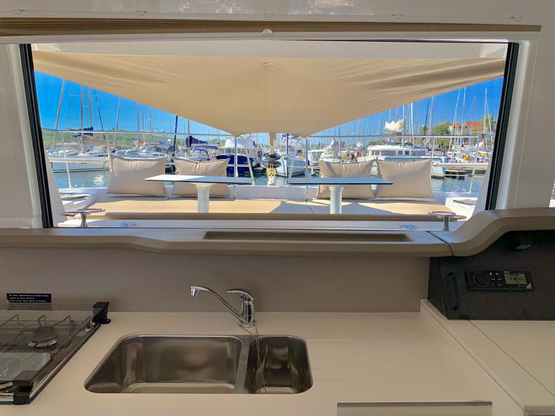 Book yachts online - catamaran - Bali 4.1 - WENDY - rent