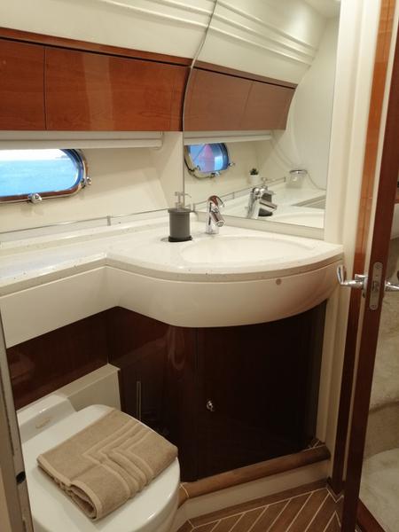 Book yachts online - motorboat - Princess 61 - Allegria - rent