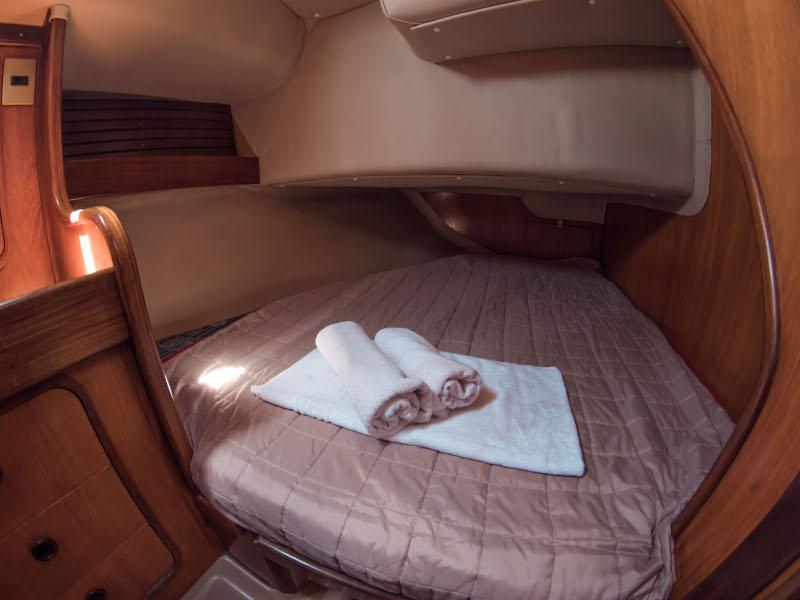 Book yachts online - sailboat - Beneteau 50 - Adonis - rent