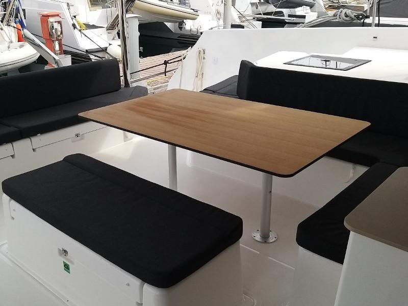 Book yachts online - catamaran - Dufour Catamaran 48 - Albertina II - rent