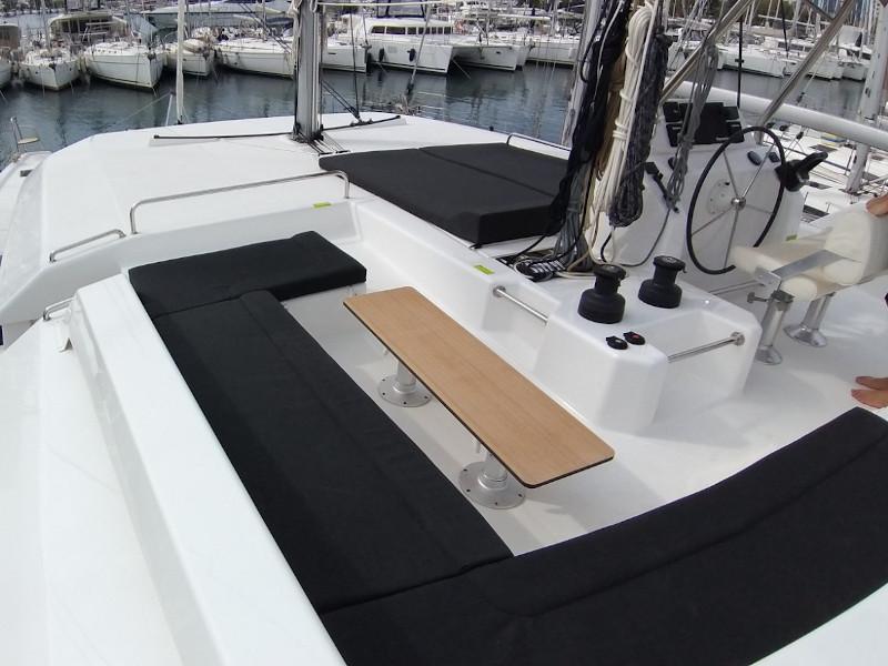 Book yachts online - catamaran - Dufour Catamaran 48 - Albertina II - rent