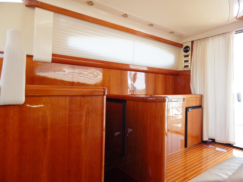 Book yachts online - motorboat - Della Pasqua - Shine - rent