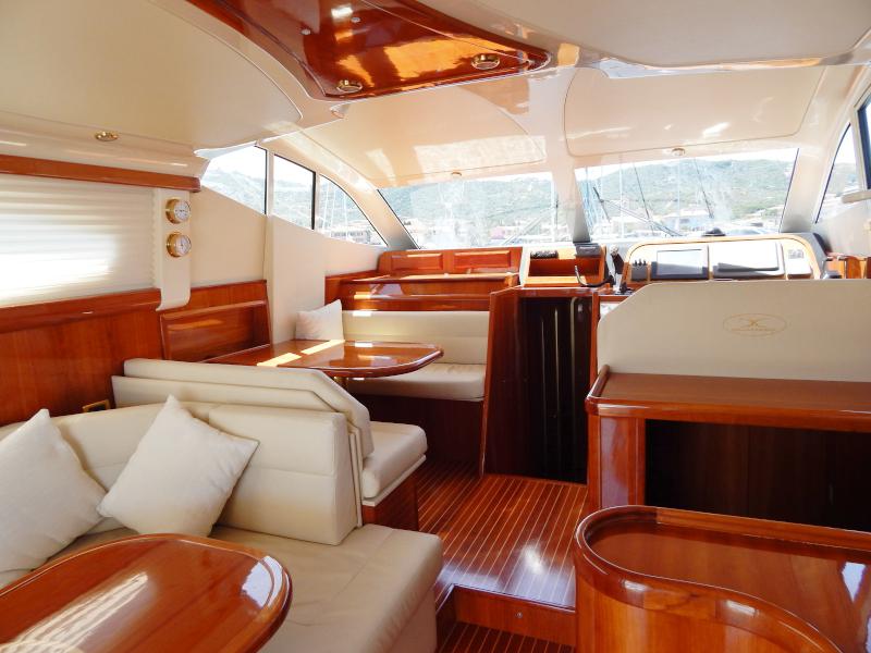 Book yachts online - motorboat - Della Pasqua - Shine - rent