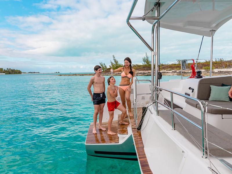 Book yachts online - catamaran - Lagoon 42 - Balute - rent