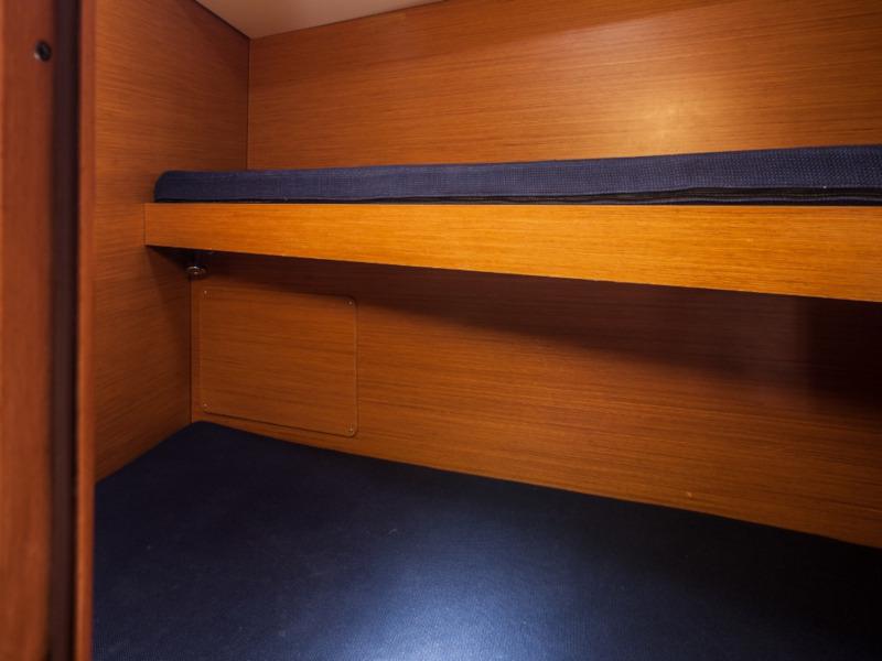 Book yachts online - sailboat - Sun Odyssey 439 - Gipsy Queen - rent