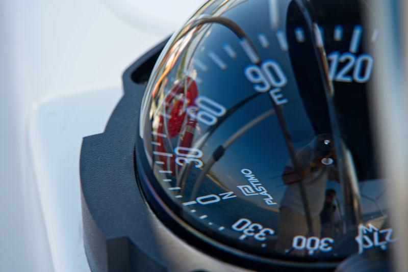 Book yachts online - sailboat - Bavaria 46 CN - MH 38 - rent