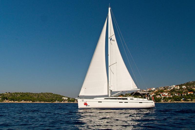 Book yachts online - sailboat - Bavaria 46 CN - MH 77 - rent