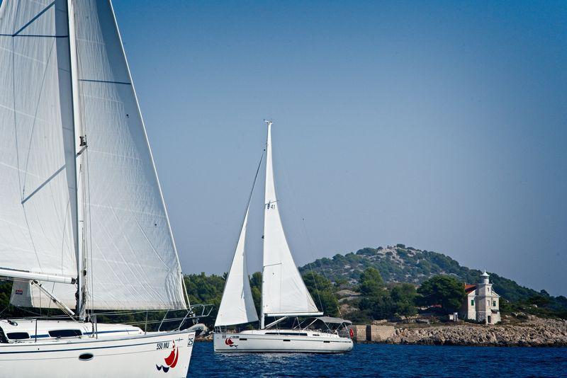 Book yachts online - sailboat - Bavaria Cruiser 41 - MH 65 - rent