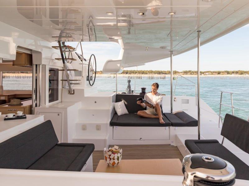 Book yachts online - catamaran - Lagoon 450 Sport - Lagoon 45 - rent