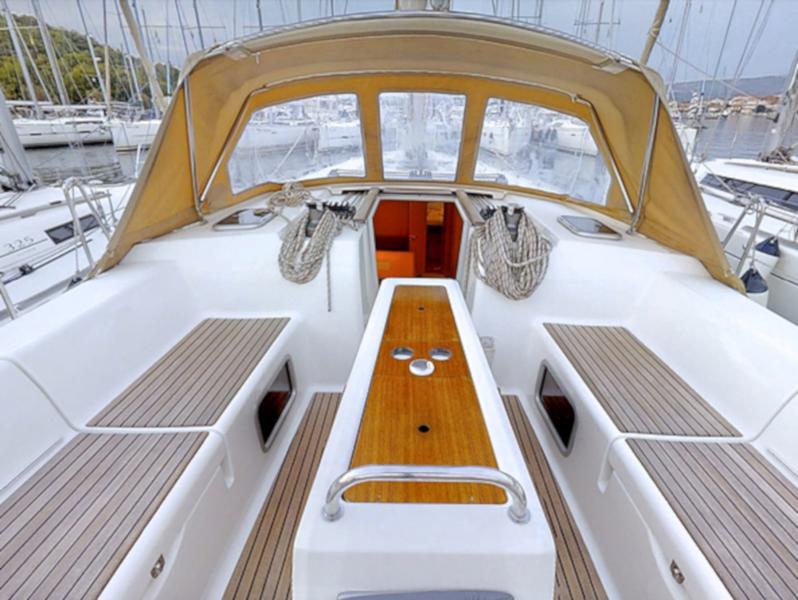 Book yachts online - sailboat - Dufour 450 Grand Large - EROICO - rent