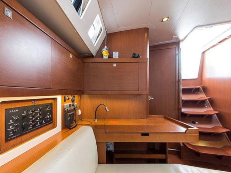 Book yachts online - sailboat - Oceanis 45 - Theagenis - rent