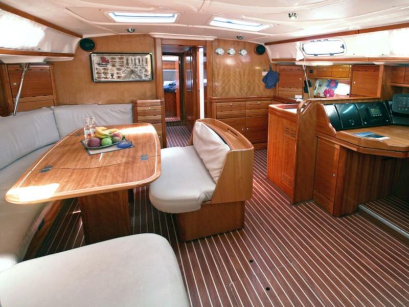 Book yachts online - sailboat - Bavaria 50 Cruiser - Giola - rent