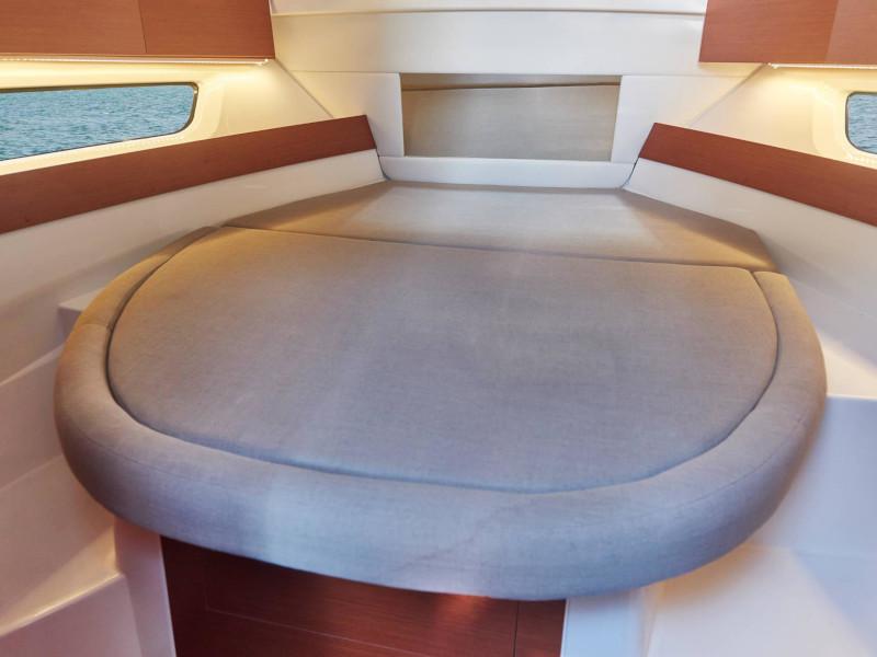 Book yachts online - motorboat - Merry Fisher 895 - NATASHA - rent