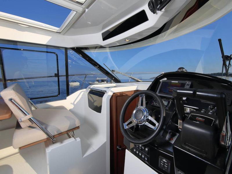 Book yachts online - motorboat - Merry Fisher 895 - NATASHA - rent
