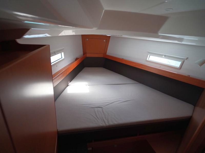 Book yachts online - sailboat - Bavaria 41 Cruiser - Carlotta - rent