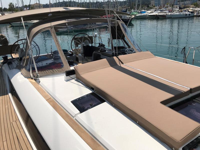 Book yachts online - sailboat - Sun Odyssey 509 - YOLO - rent