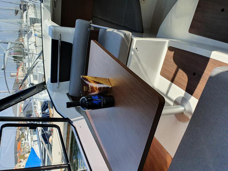 Book yachts online - motorboat - Merry Fisher 795 - Nemo - rent