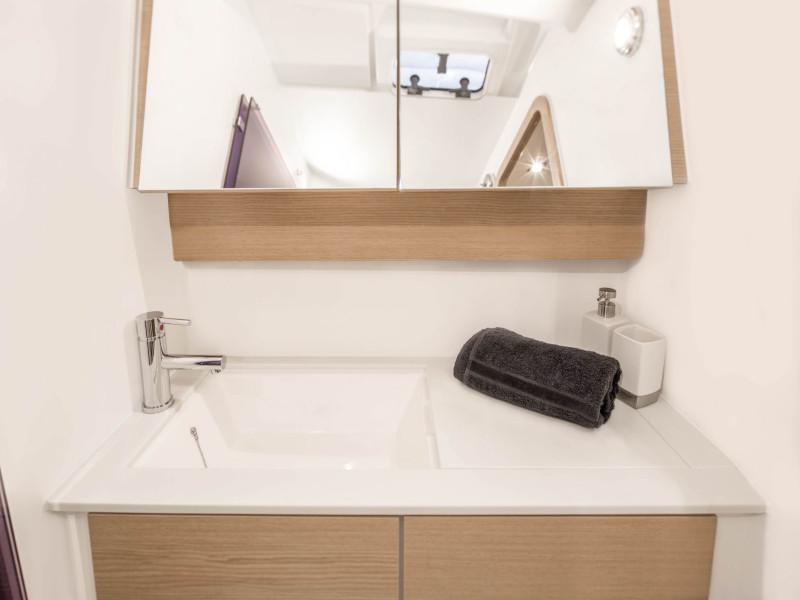 Book yachts online - sailboat - Dufour 500 Grand Large - Josephine - rent