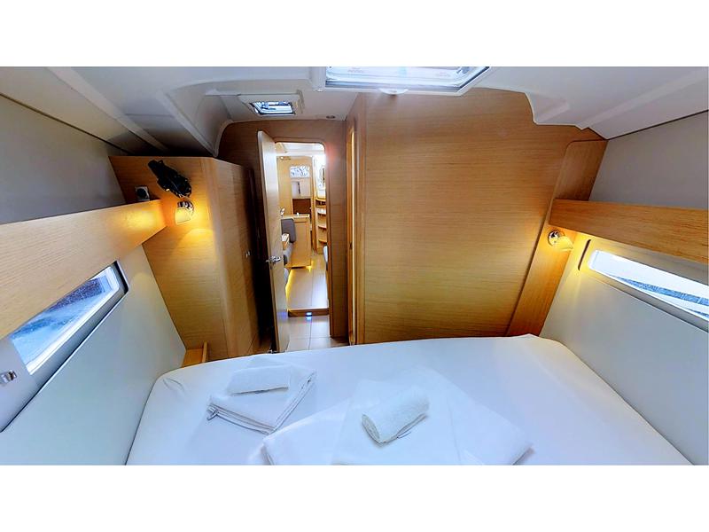 Book yachts online - sailboat - Dufour 412 Grand large - Tessa - rent