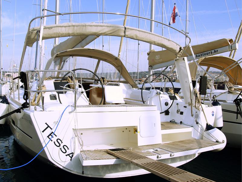 Book yachts online - sailboat - Dufour 412 Grand large - Tessa - rent