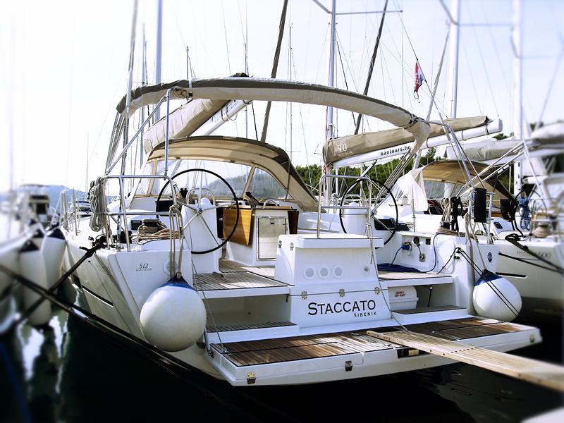 Book yachts online - sailboat - Dufour 512 Grand Large - Staccato - rent