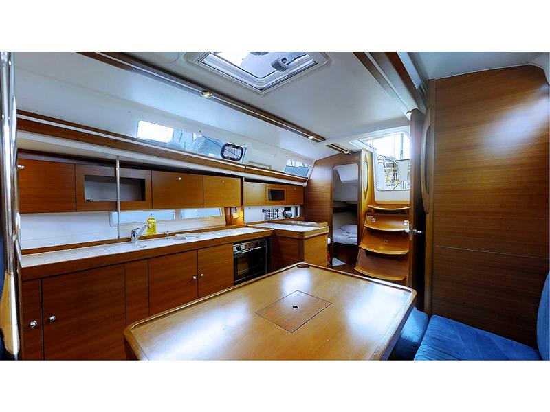 Book yachts online - sailboat - Dufour 375 Grand Large - Mara R - rent