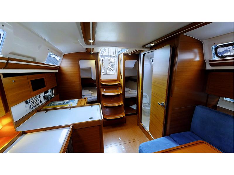 Book yachts online - sailboat - Dufour 375 Grand Large - Mara R - rent