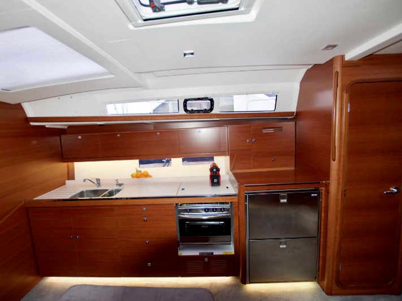 Book yachts online - sailboat - Dufour 460 Grand Large - RUBIN - rent