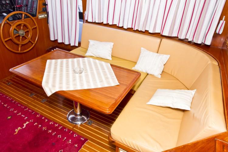 Book yachts online - motorboat - Staryacht 1670 - Holiday  - rent