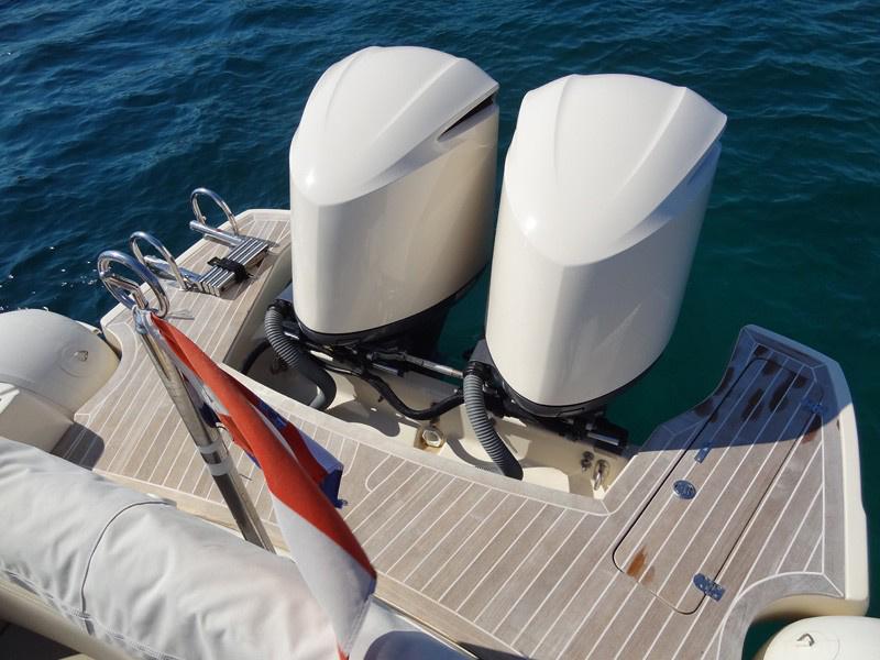 Book yachts online - motorboat - MAR-CO e-motion 32 - Marco - rent