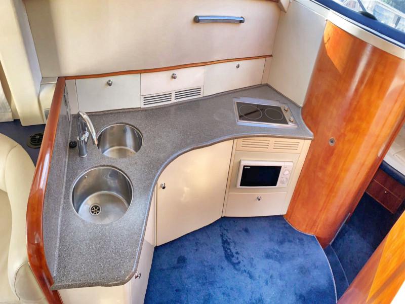 Book yachts online - motorboat - Fairline Phantom 40 - Julia - rent