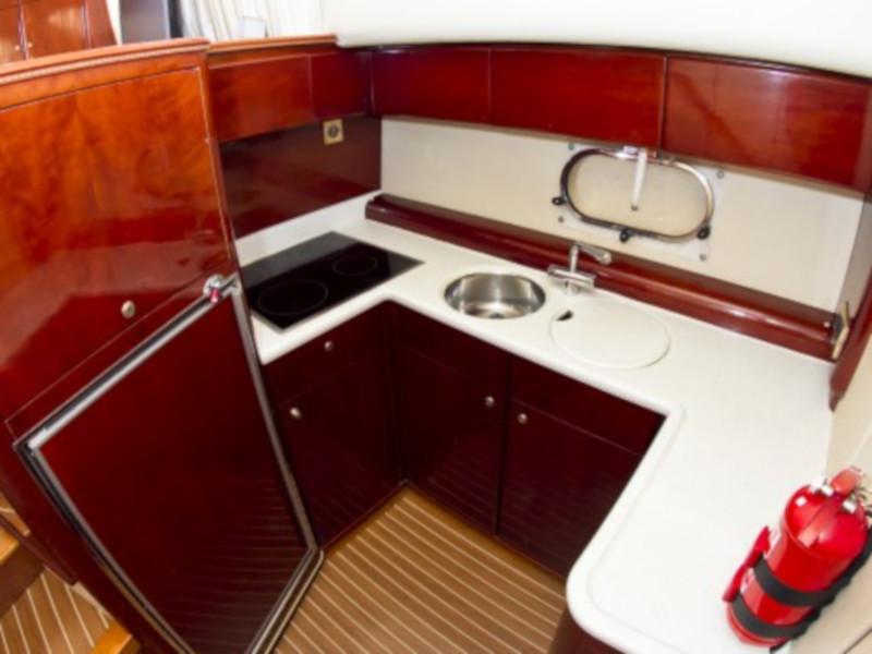 Book yachts online - motorboat - Princess 480 - Carpe Diem  - rent