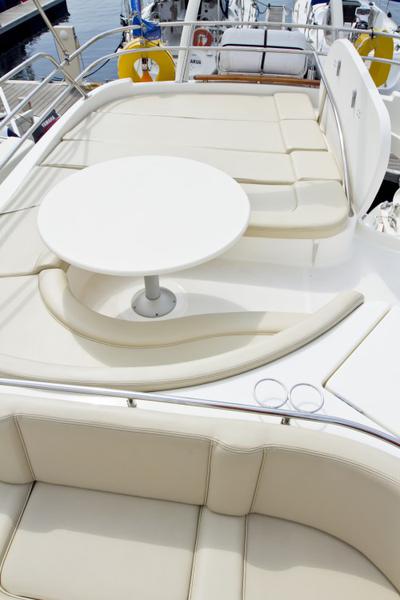 Book yachts online - motorboat - Jeanneau Prestige 46 Fly - Day Dreamer  - rent