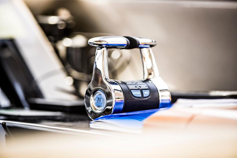 Book yachts online - motorboat - Riva 68 Ego - Pendrgon - rent