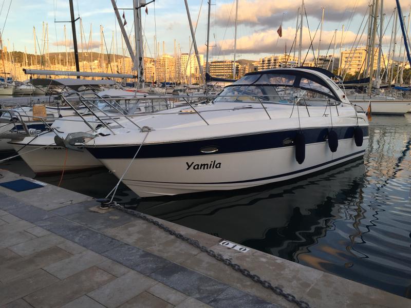 Book yachts online - motorboat - Bavaria 33 Sport - Yamila - rent