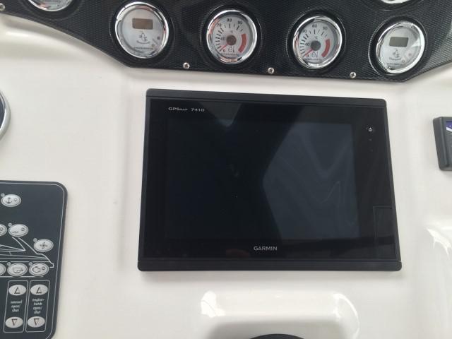 Book yachts online - motorboat - Bavaria 33 Sport - Yamila - rent