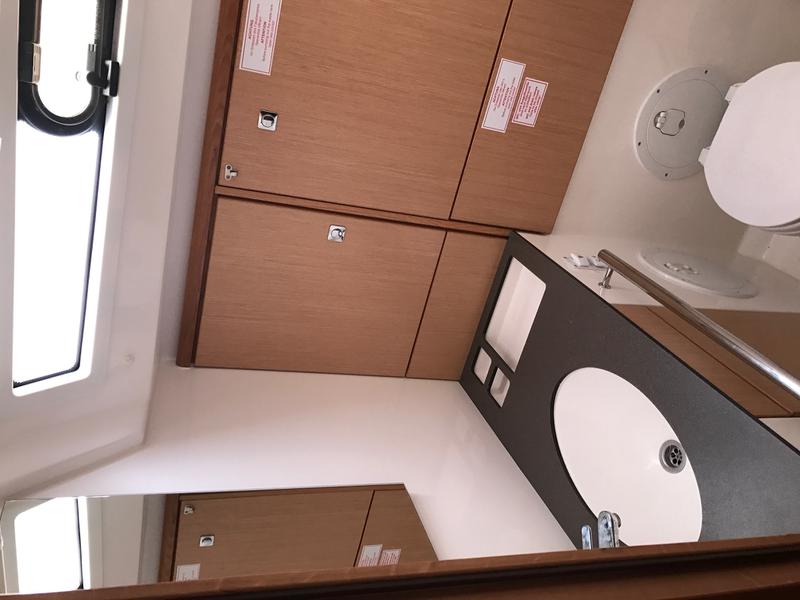 Book yachts online - sailboat - Bavaria Cruiser 46 - Libertá (Modell 2016, boated 2016) - rent