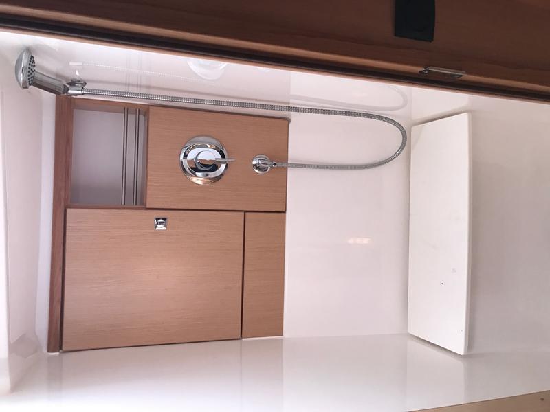 Book yachts online - sailboat - Bavaria Cruiser 46 - Libertá (Modell 2016, boated 2016) - rent