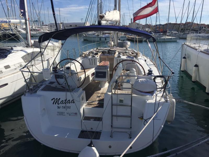 Book yachts online - sailboat - Beneteau Oceanis 43 - Mataa - rent