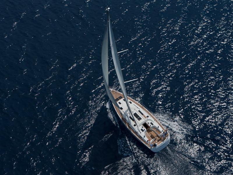 Book yachts online - sailboat - Bavaria Cruiser 50 - Aladar - Solar Panel - rent