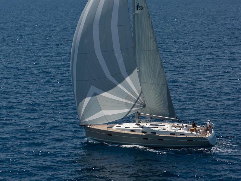 Book yachts online - sailboat - Bavaria Cruiser 50 - Aladar - Solar Panel - rent