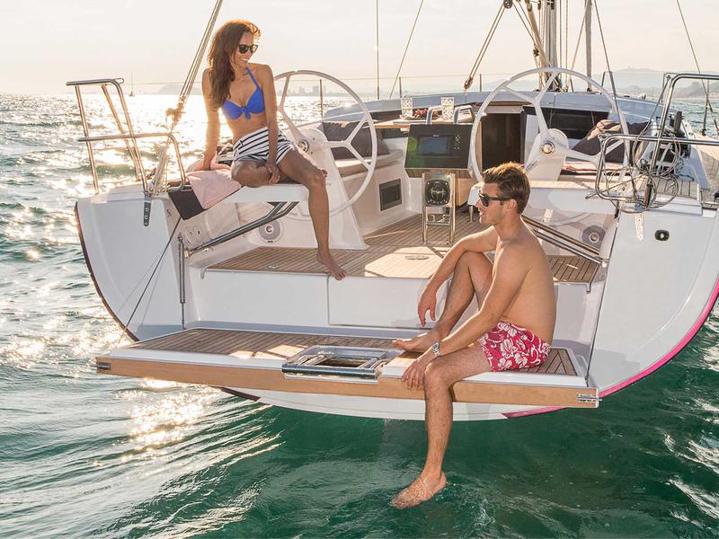 Book yachts online - sailboat - Hanse 388 - Kukele - rent