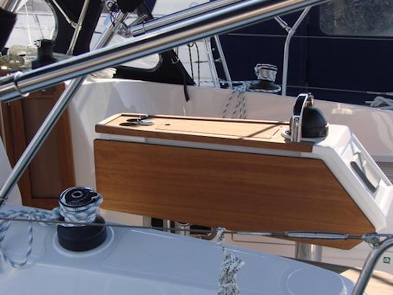 Book yachts online - sailboat - Bavaria 37 Cruiser - Katarina - rent