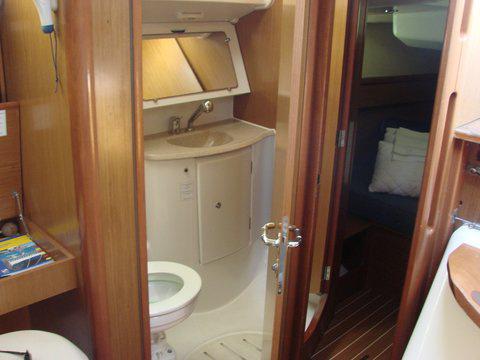 Book yachts online - sailboat - Sun Odyssey 45 - Adriana - rent