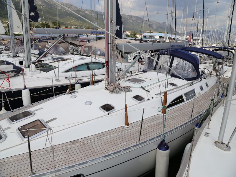 Book yachts online - sailboat - Sun Odyssey 45.2 - Szerenke  - rent