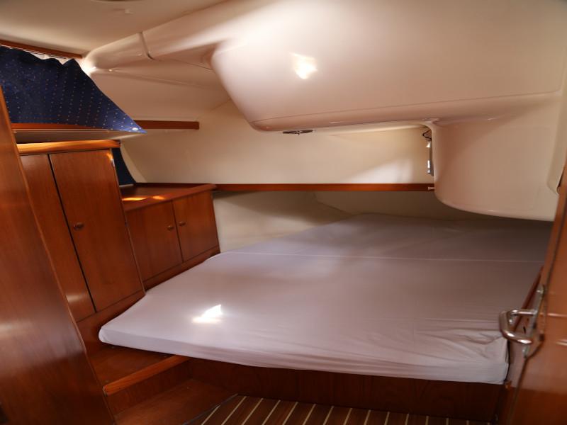 Book yachts online - sailboat - Sun Odyssey 45.2 - Szerenke  - rent