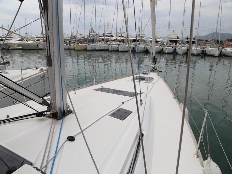 Book yachts online - sailboat - Sun Odyssey 479 - Manci - rent