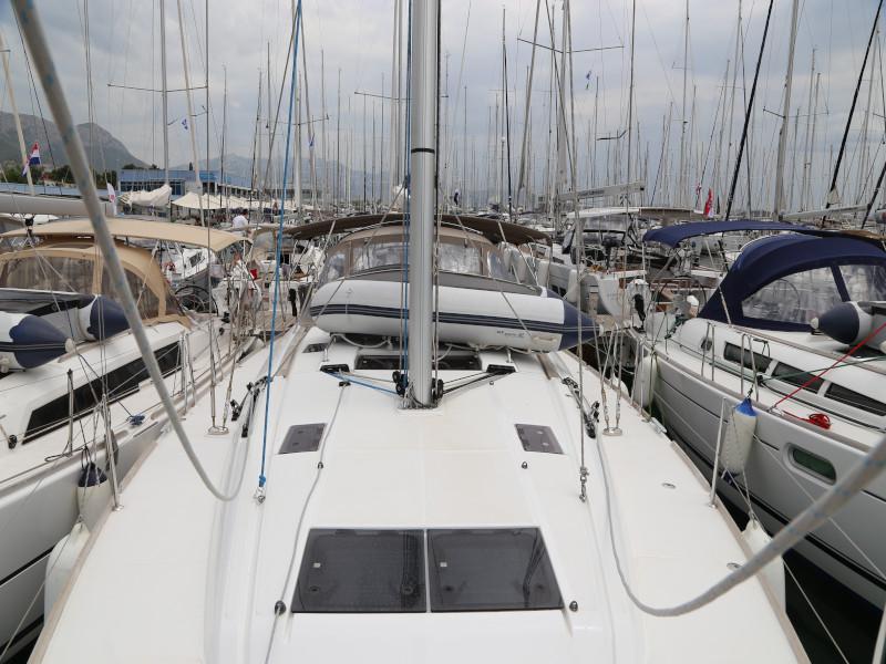 Book yachts online - sailboat - Sun Odyssey 479 - Manci - rent